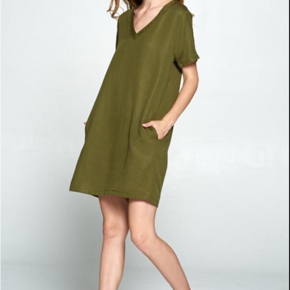 NWT Ellison Olive Green V-Neck Linen Blend Dress Coastal Chic Pockets Luxury Med